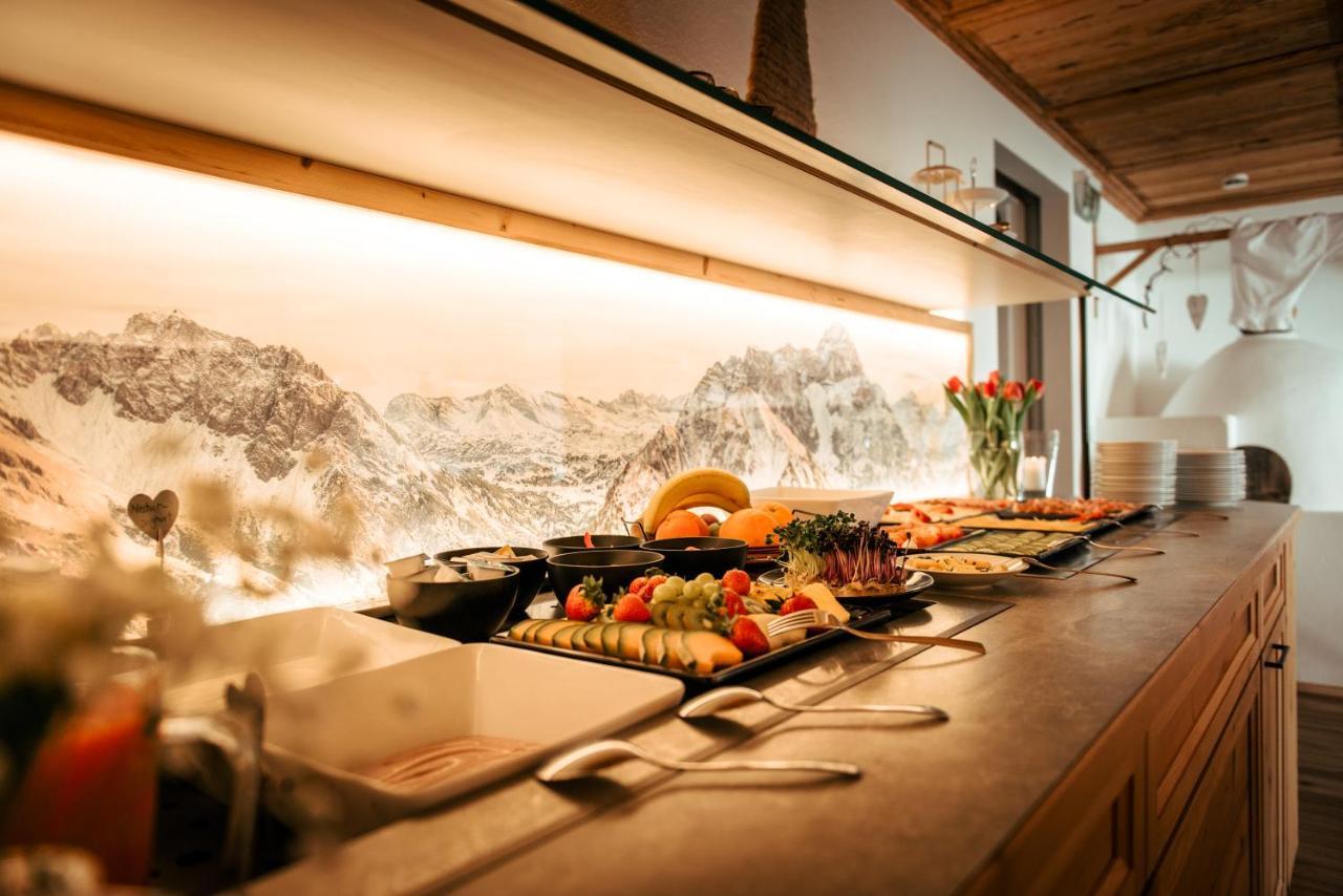 Gaestehaus Mathies Mittelberg Luaran gambar