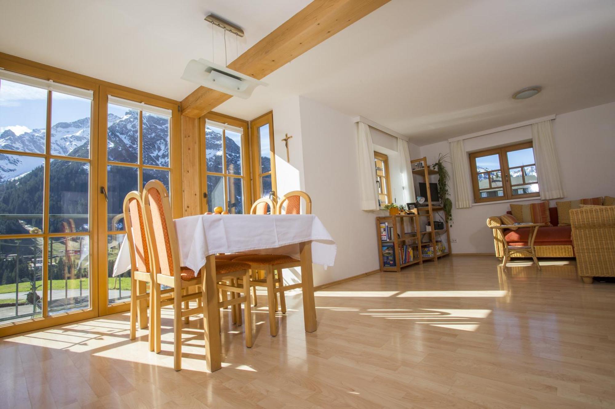 Gaestehaus Mathies Mittelberg Bilik gambar