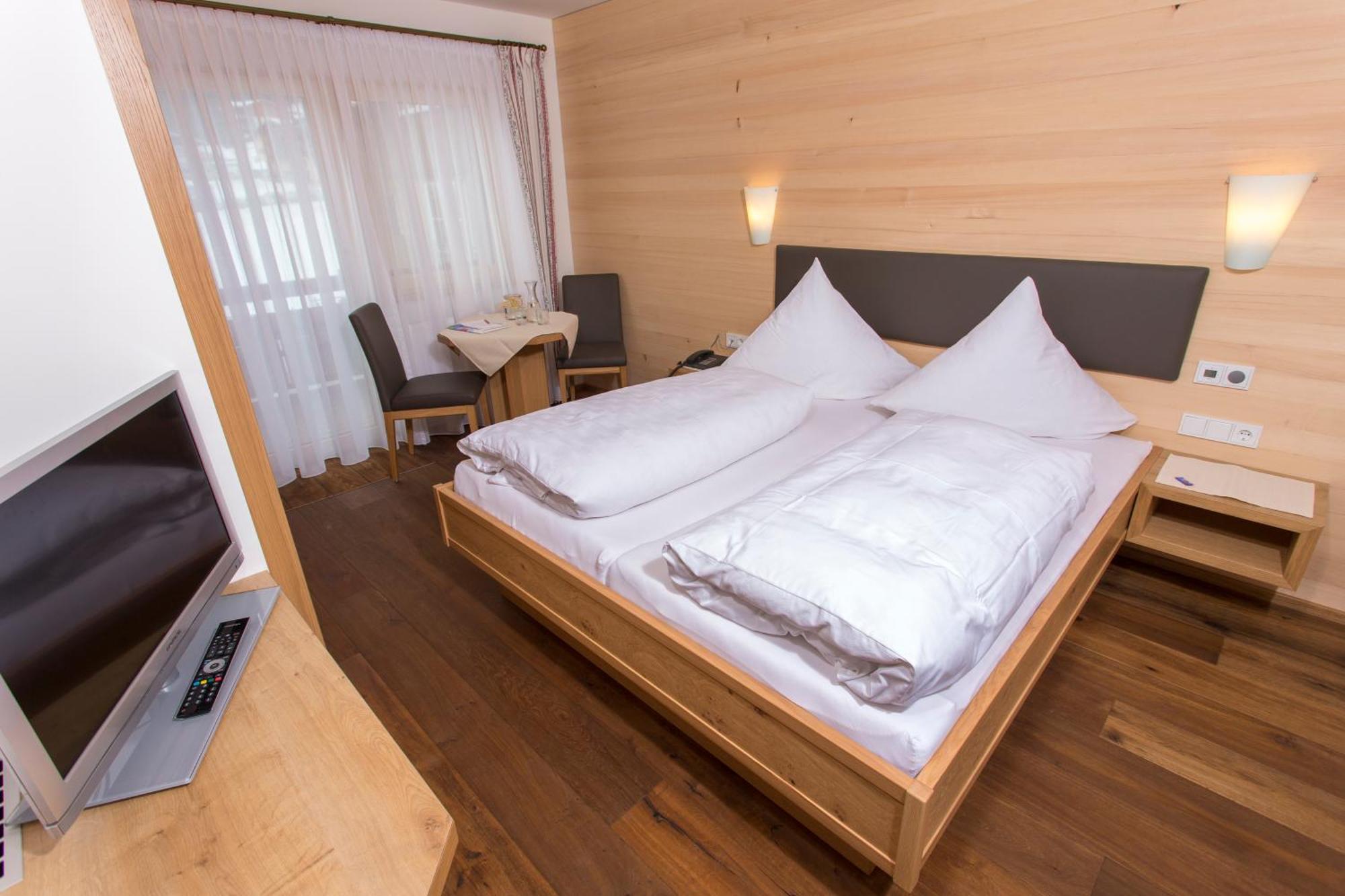 Gaestehaus Mathies Mittelberg Bilik gambar