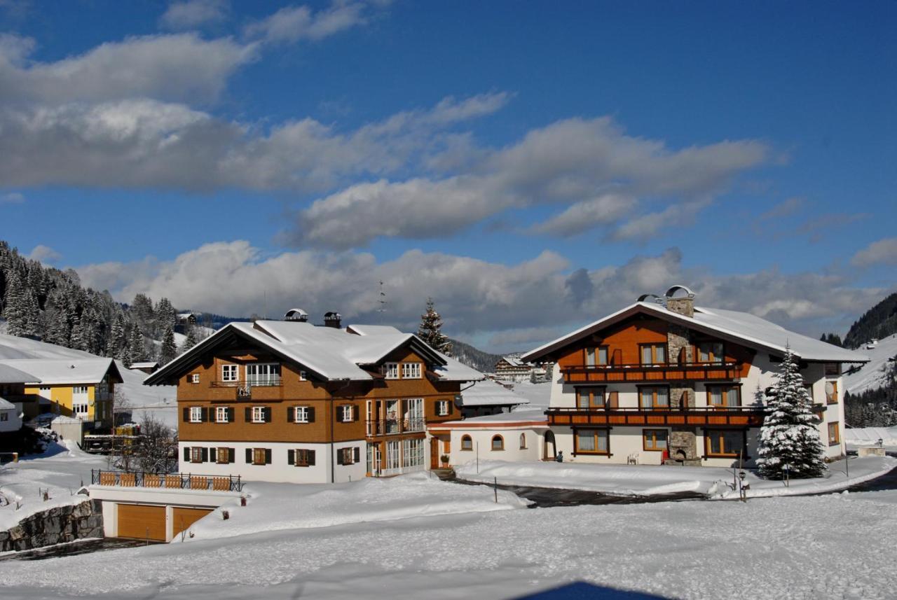 Gaestehaus Mathies Hotel Mittelberg Luaran gambar